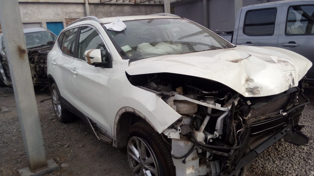  Nissan QASHQAI 2015    EN DESARME